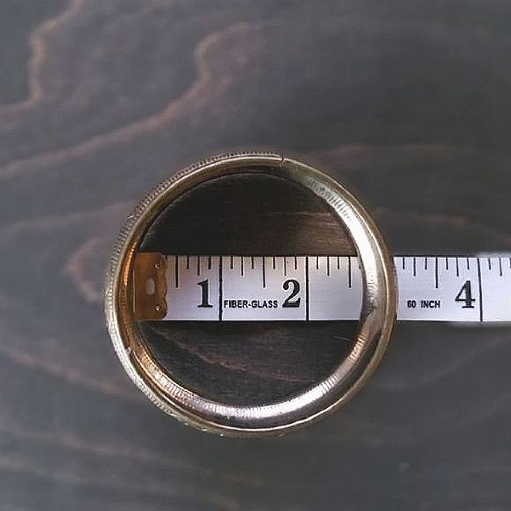 Vtg brass plated patterned rounded bangle - Picture 3 of 6